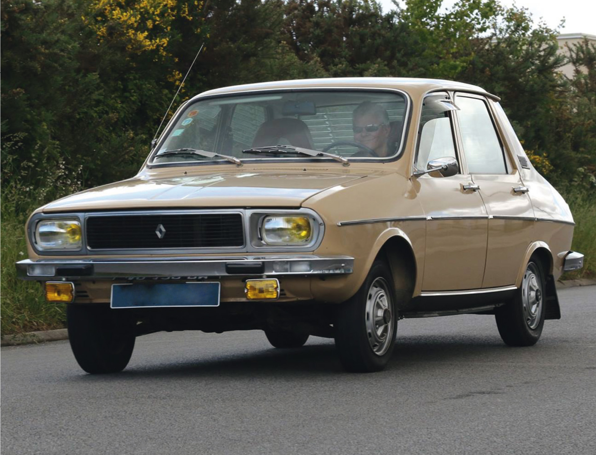You are currently viewing La Renault 12
