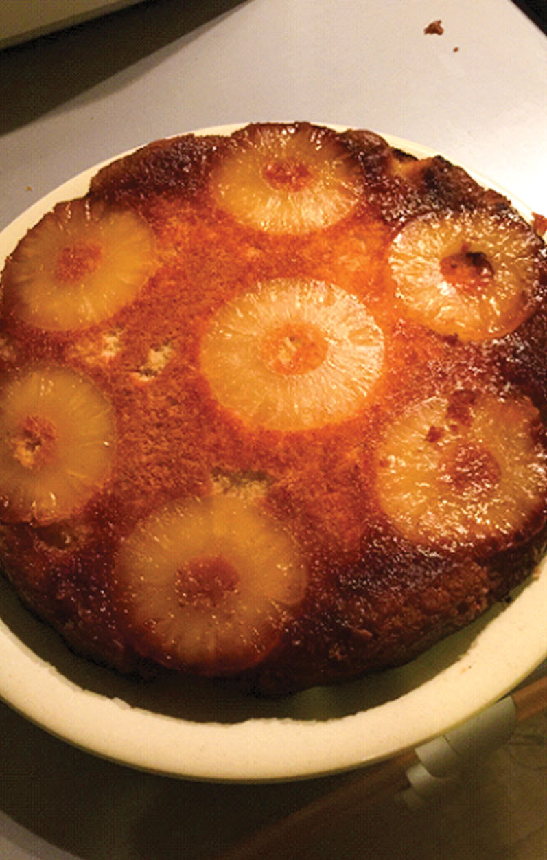 You are currently viewing Gâteau renversé à l’ananas caramélisé