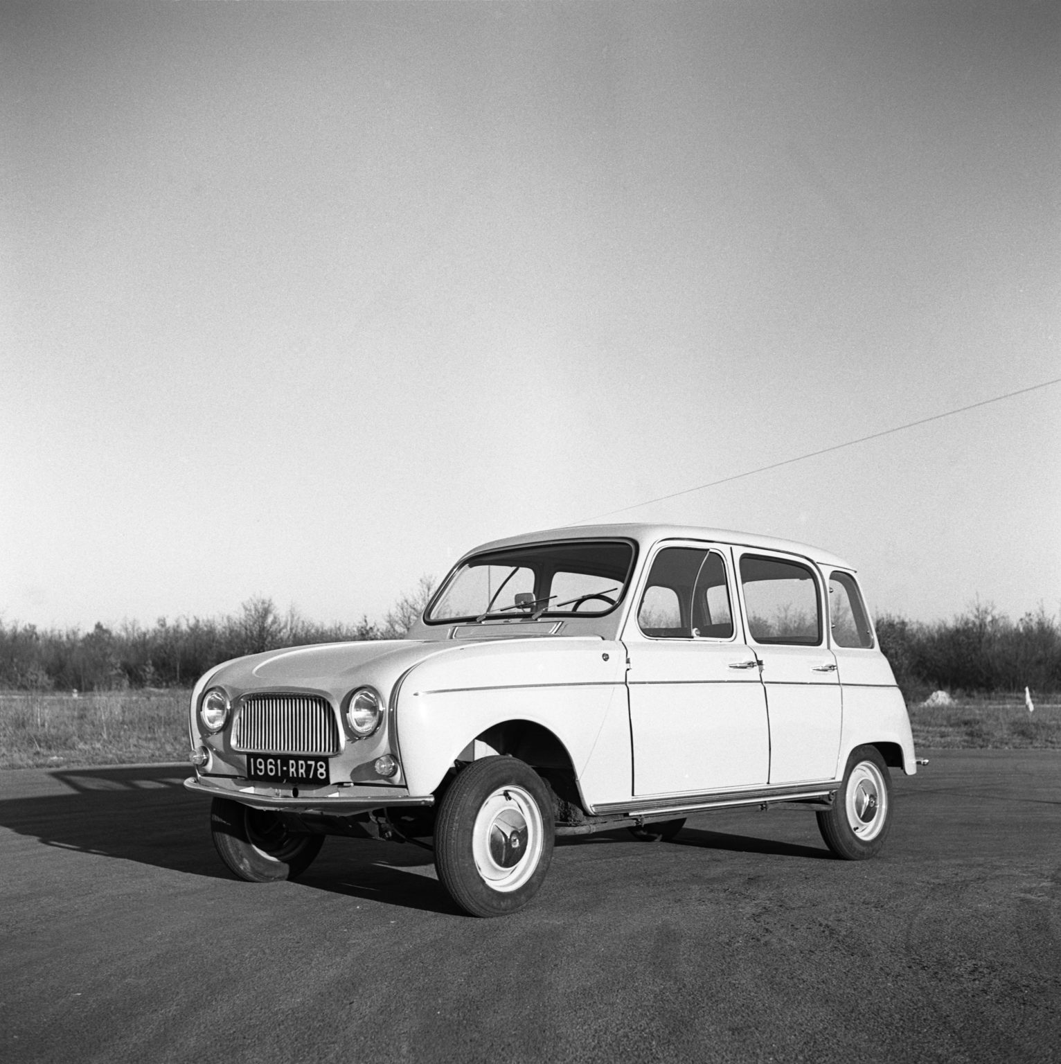 Рено 4 Купить